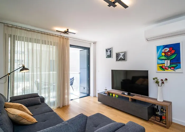 Martina By Interhome Apartmán *